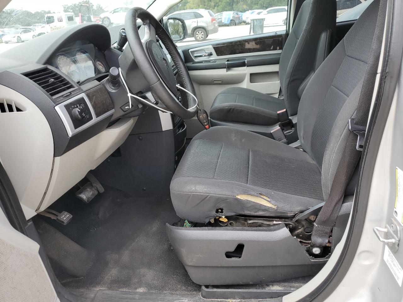 2010 Dodge Grand Caravan Sxt VIN: 2D4RN5D18AR118509 Lot: 90336135