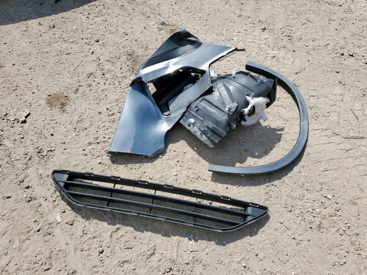 2018 Nissan Rogue S VIN: KNMAT2MT5JP522935 Lot: 85379035