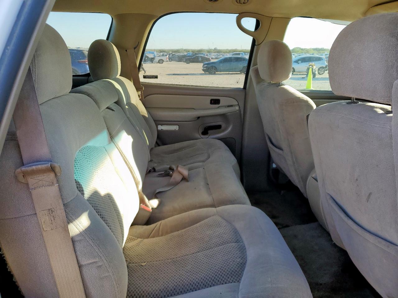 2002 Chevrolet Tahoe C1500 VIN: 1GNEC13Z72J199226 Lot: 90643225