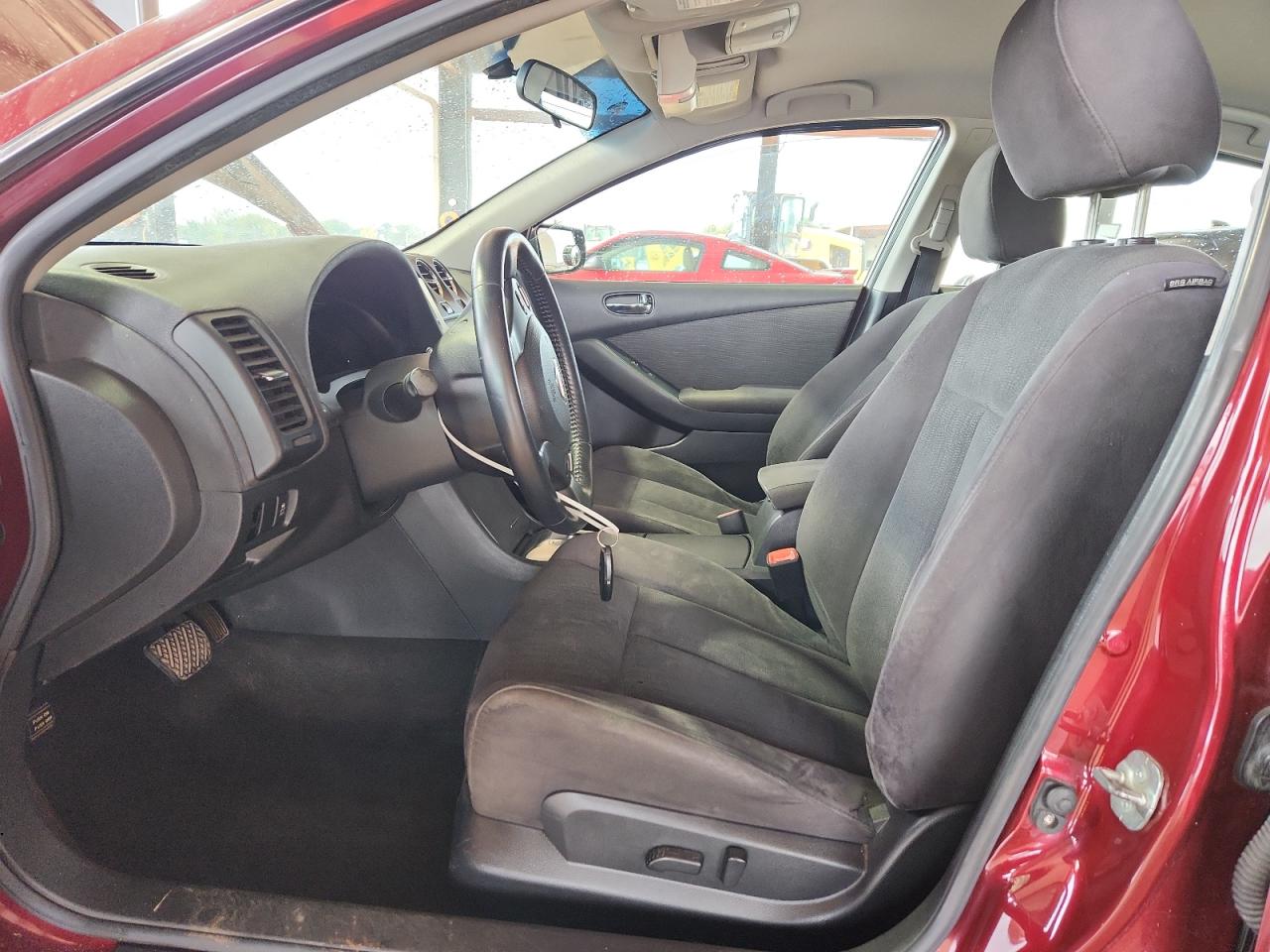 2011 Nissan Altima Base VIN: 1N4AL2AP8BN470615 Lot: 89547655