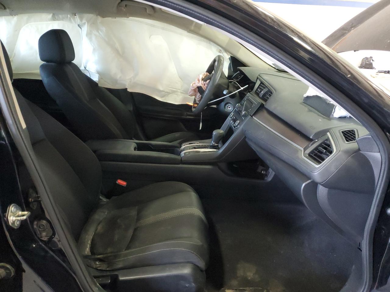 2016 Honda Civic Lx VIN: 19XFC2F54GE011861 Lot: 81945885