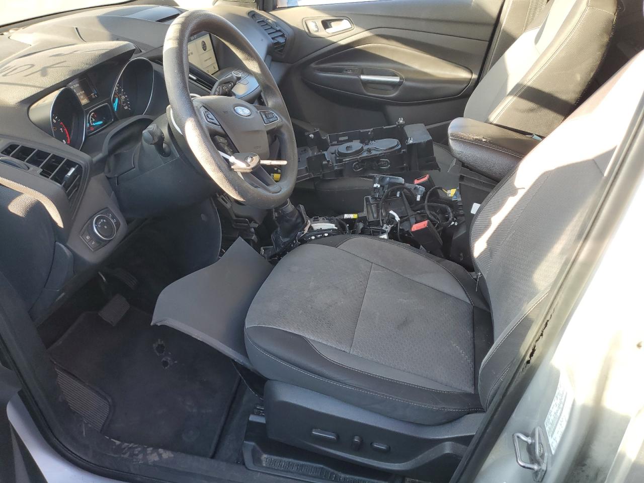 2017 Ford Escape Se VIN: 1FMCU9GD4HUF06025 Lot: 86669525