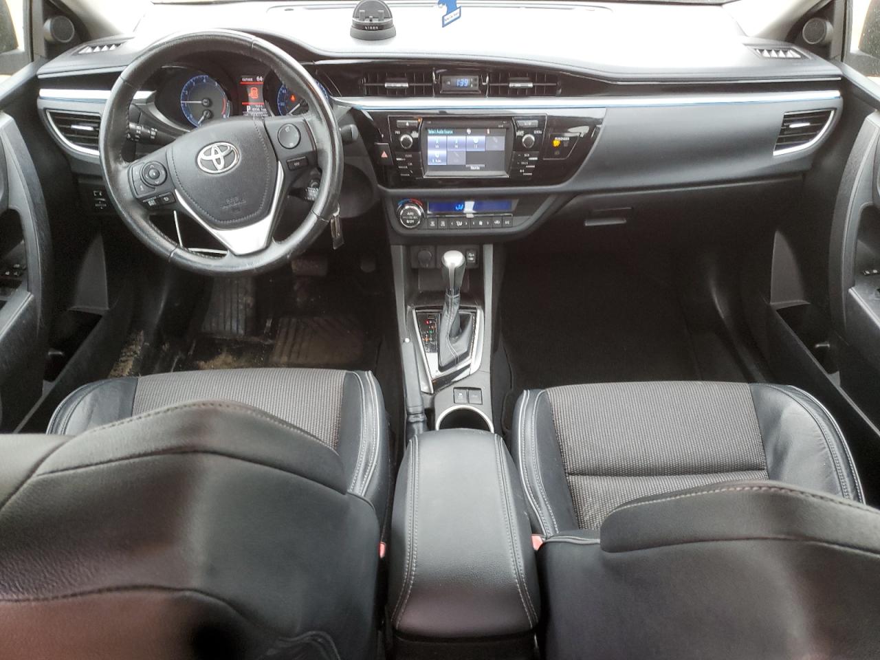 2015 Toyota Corolla L VIN: 5YFBURHE6FP255722 Lot: 86534095