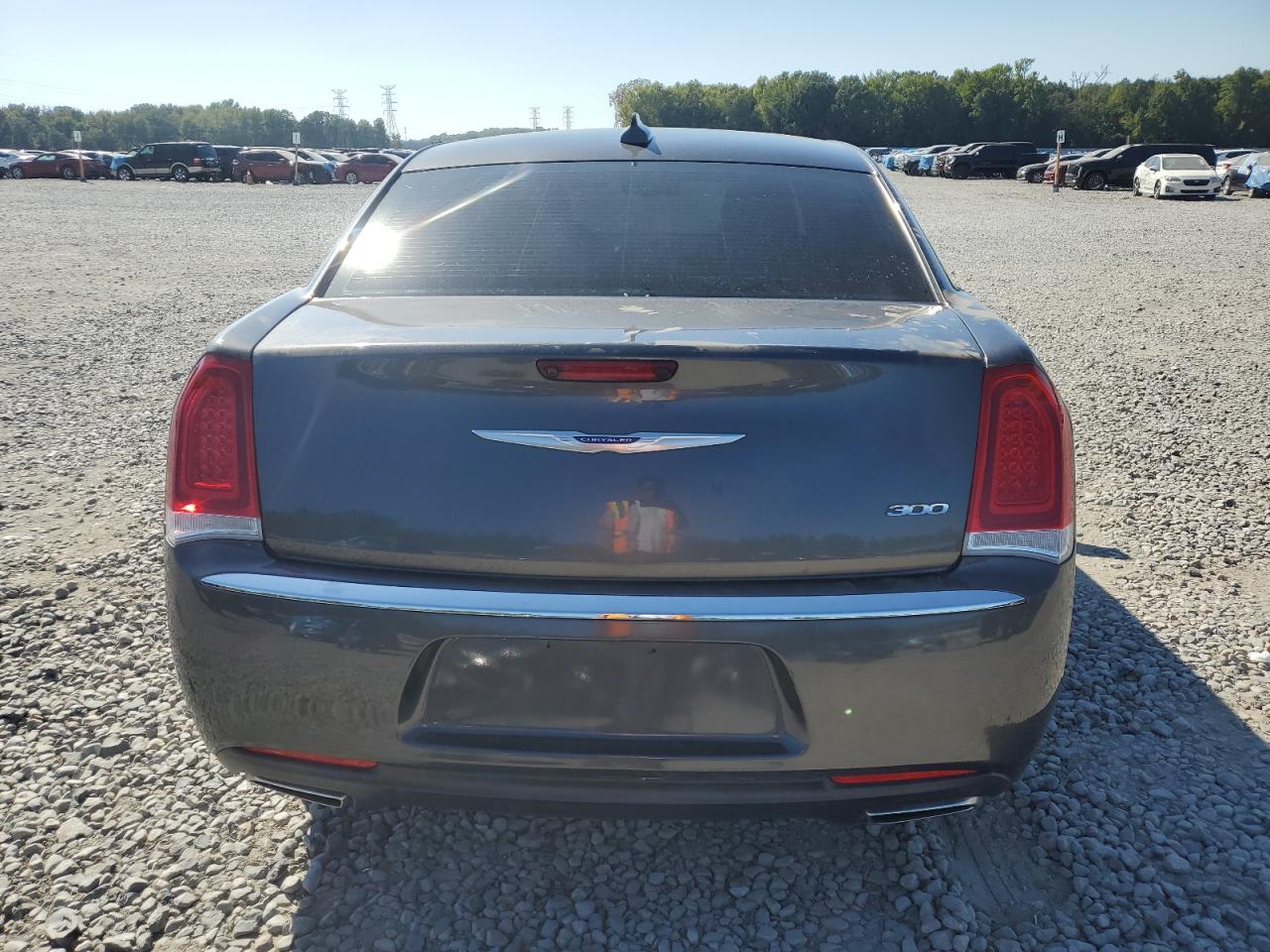 2019 Chrysler 300 Limited VIN: 2C3CCAEG4KH634205 Lot: 85376655