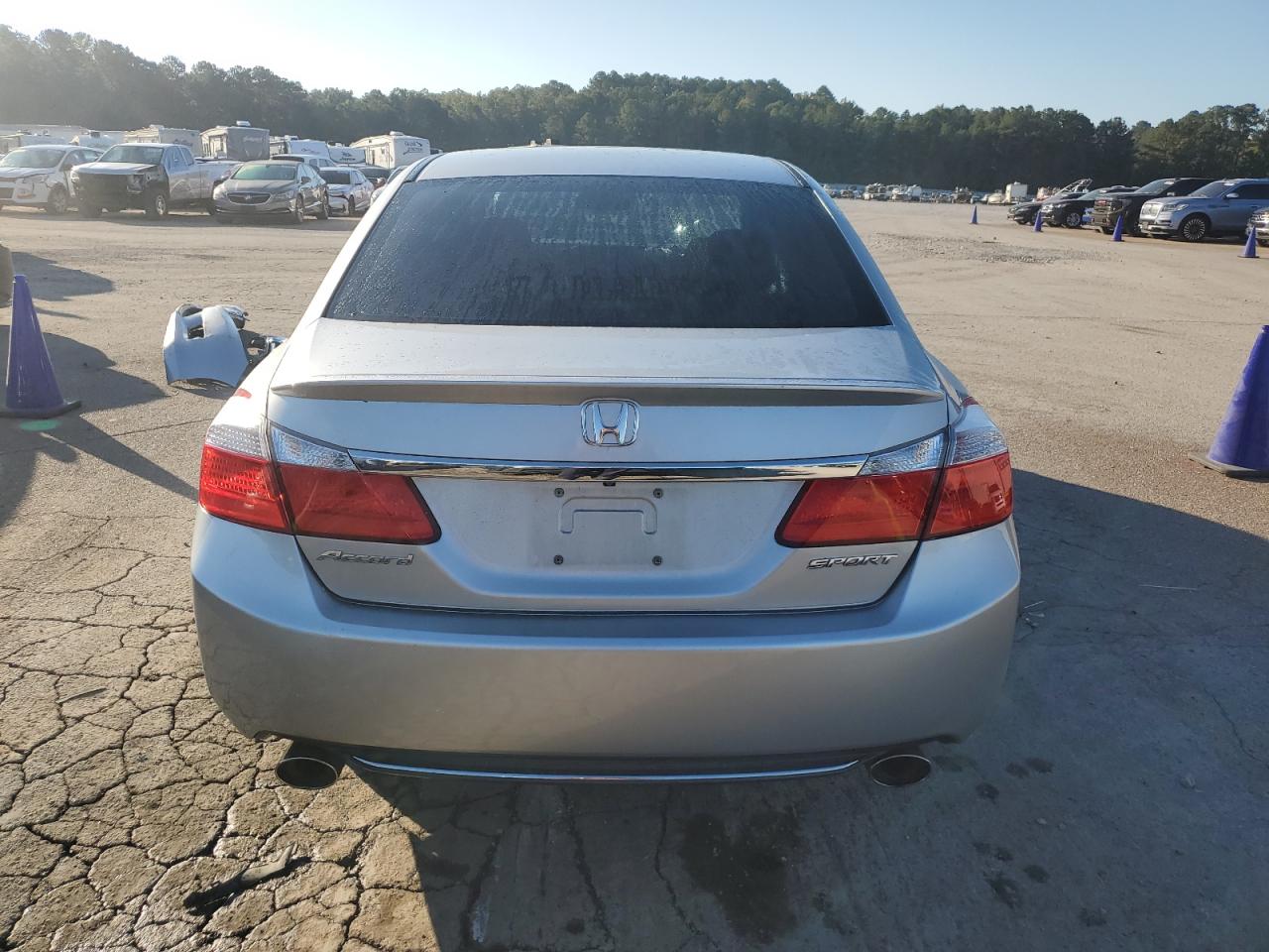 2015 Honda Accord Sport VIN: 1HGCR2F51FA134358 Lot: 82366375