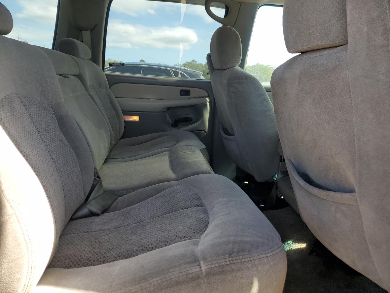 2002 Chevrolet Suburban C1500 VIN: 1GNEC16Z72J175777 Lot: 85103175