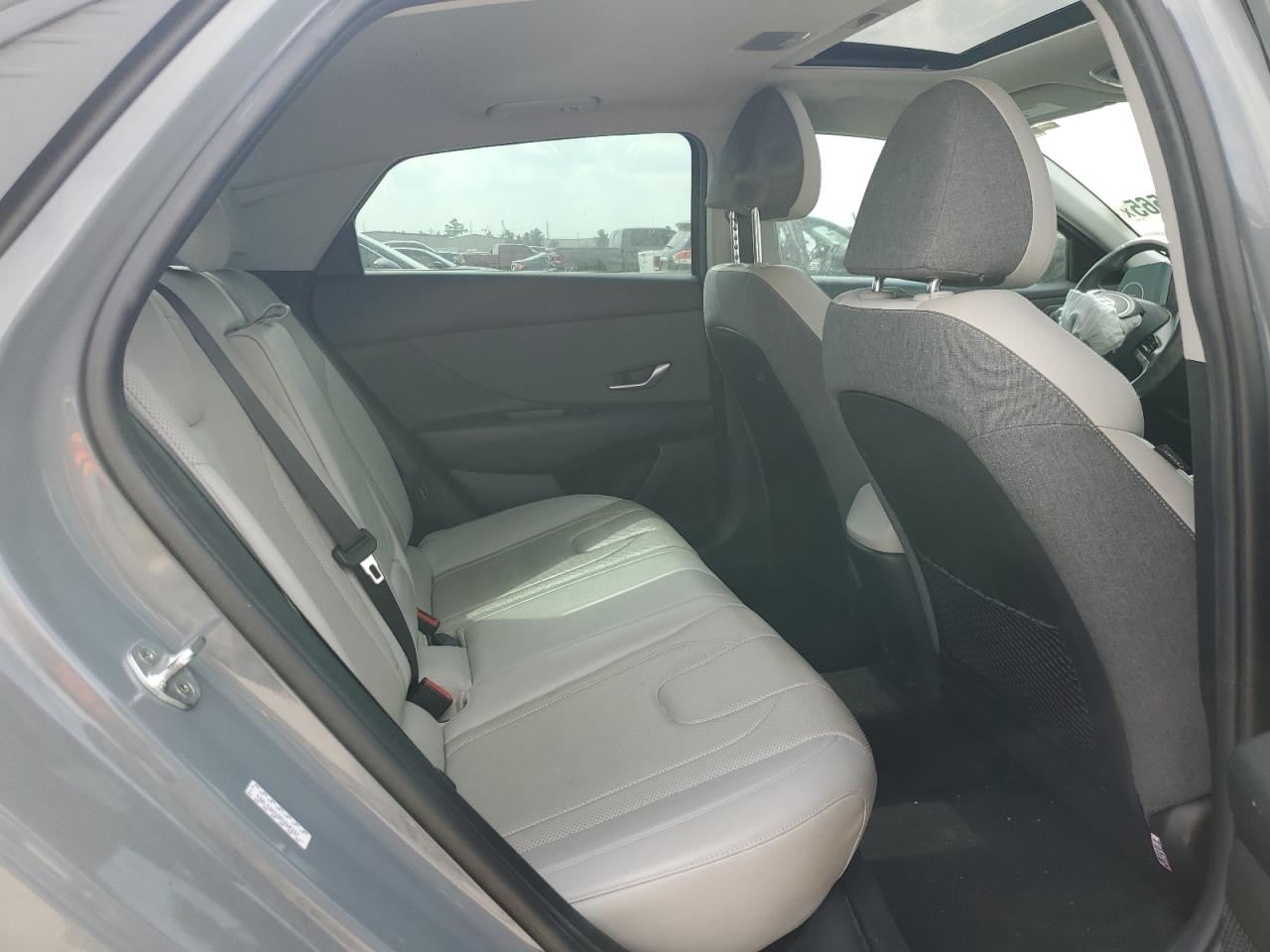 2022 Hyundai Elantra Limited VIN: KMHLP4AG2NU260293 Lot: 87483565