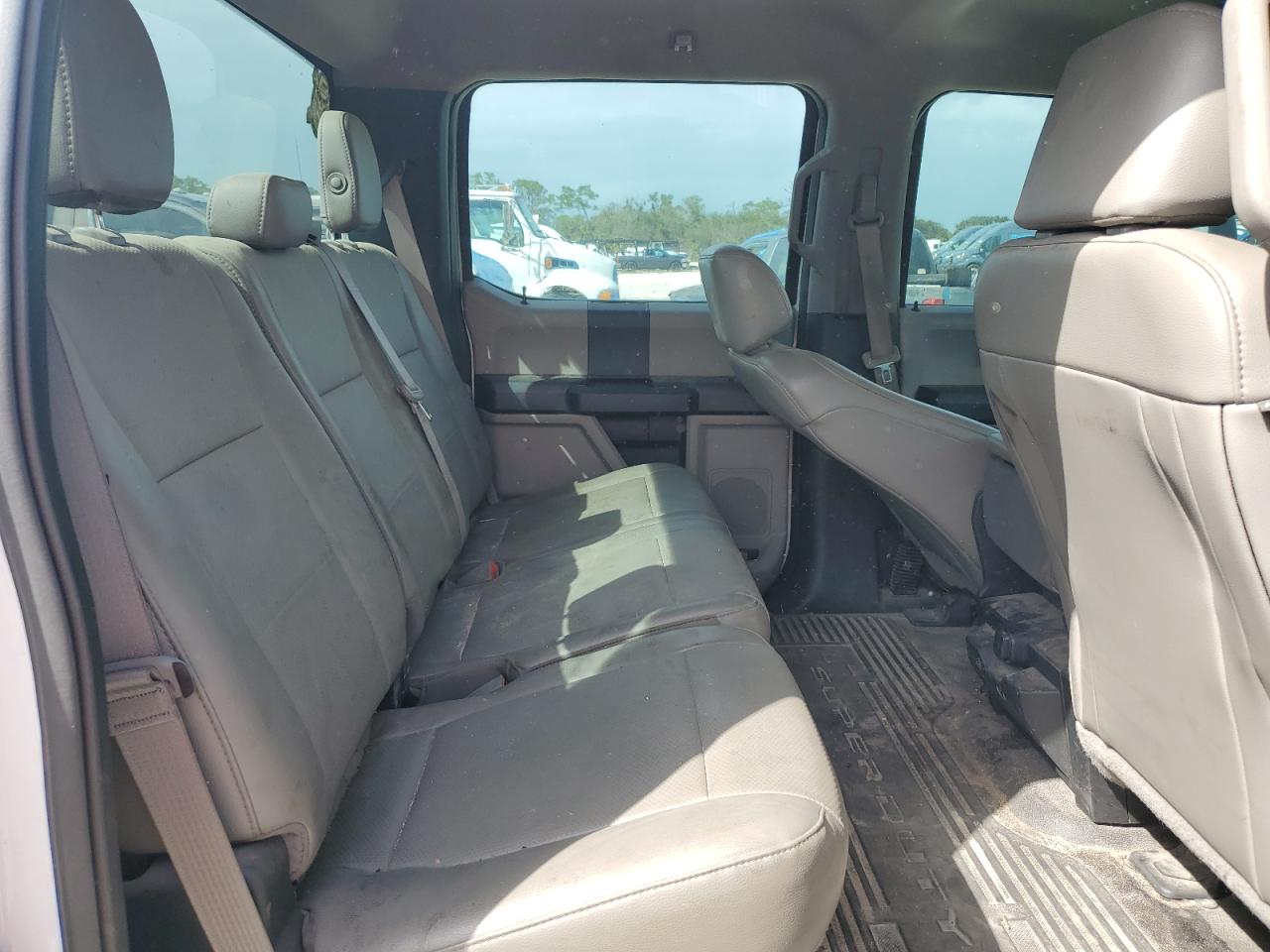 2017 Ford F350 Super Duty VIN: 1FD8W3G64HEF23366 Lot: 84382515