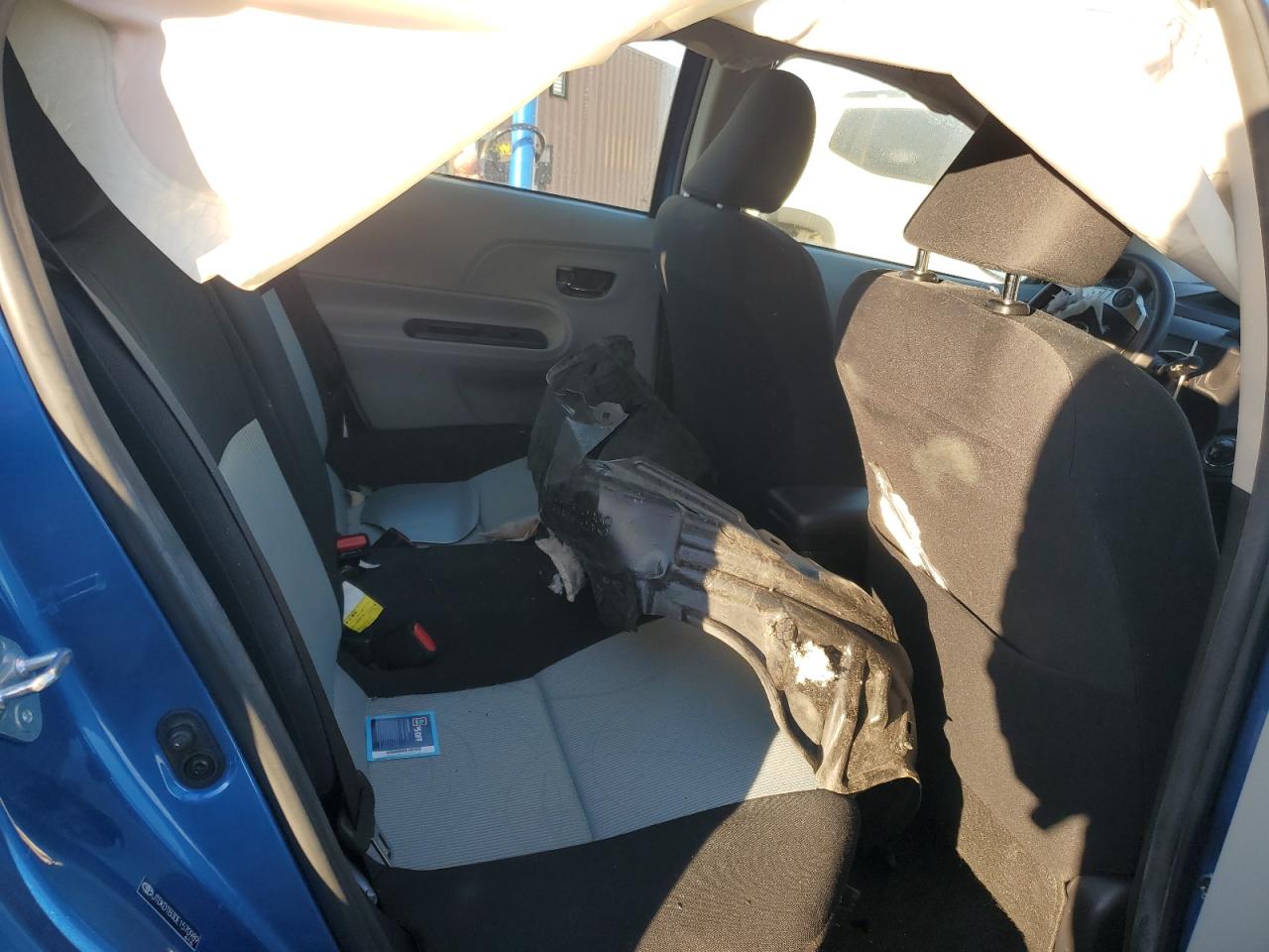 2014 Toyota Prius C VIN: JTDKDTB30E1570989 Lot: 90507025