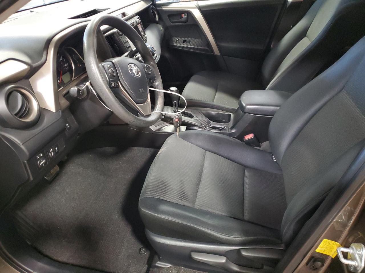 2014 Toyota Rav4 Le VIN: JTMBFREV3ED070270 Lot: 85910345