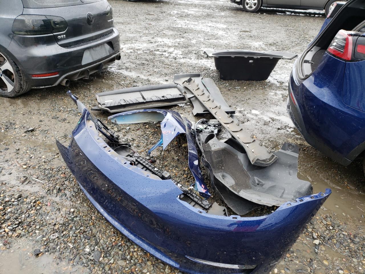 2023 Tesla Model Y VIN: 7SAYGDEE8PF881460 Lot: 82178565