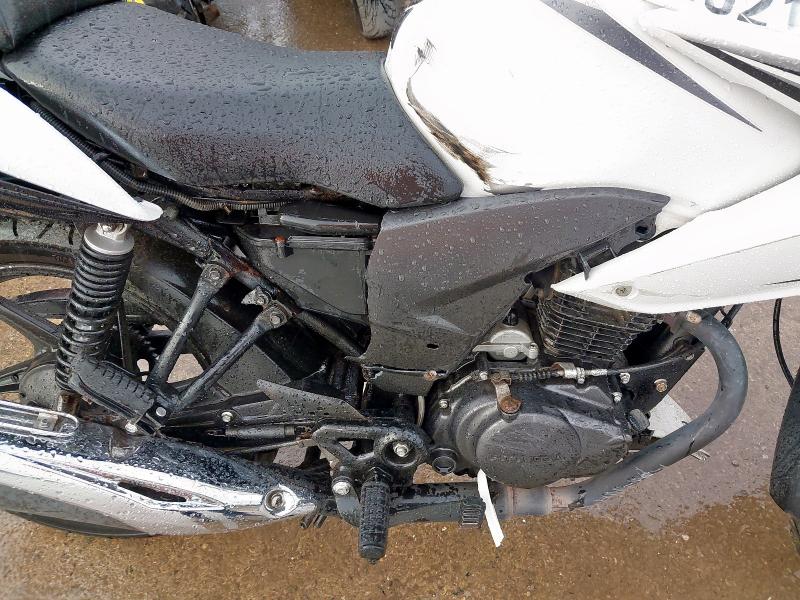 2013 HONDA CBF 125 M-D 