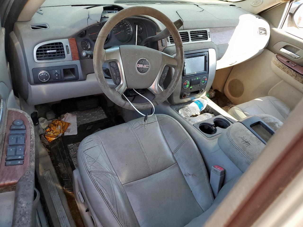 2007 GMC Yukon VIN: 1GKFC13J87R333374 Lot: 84909375