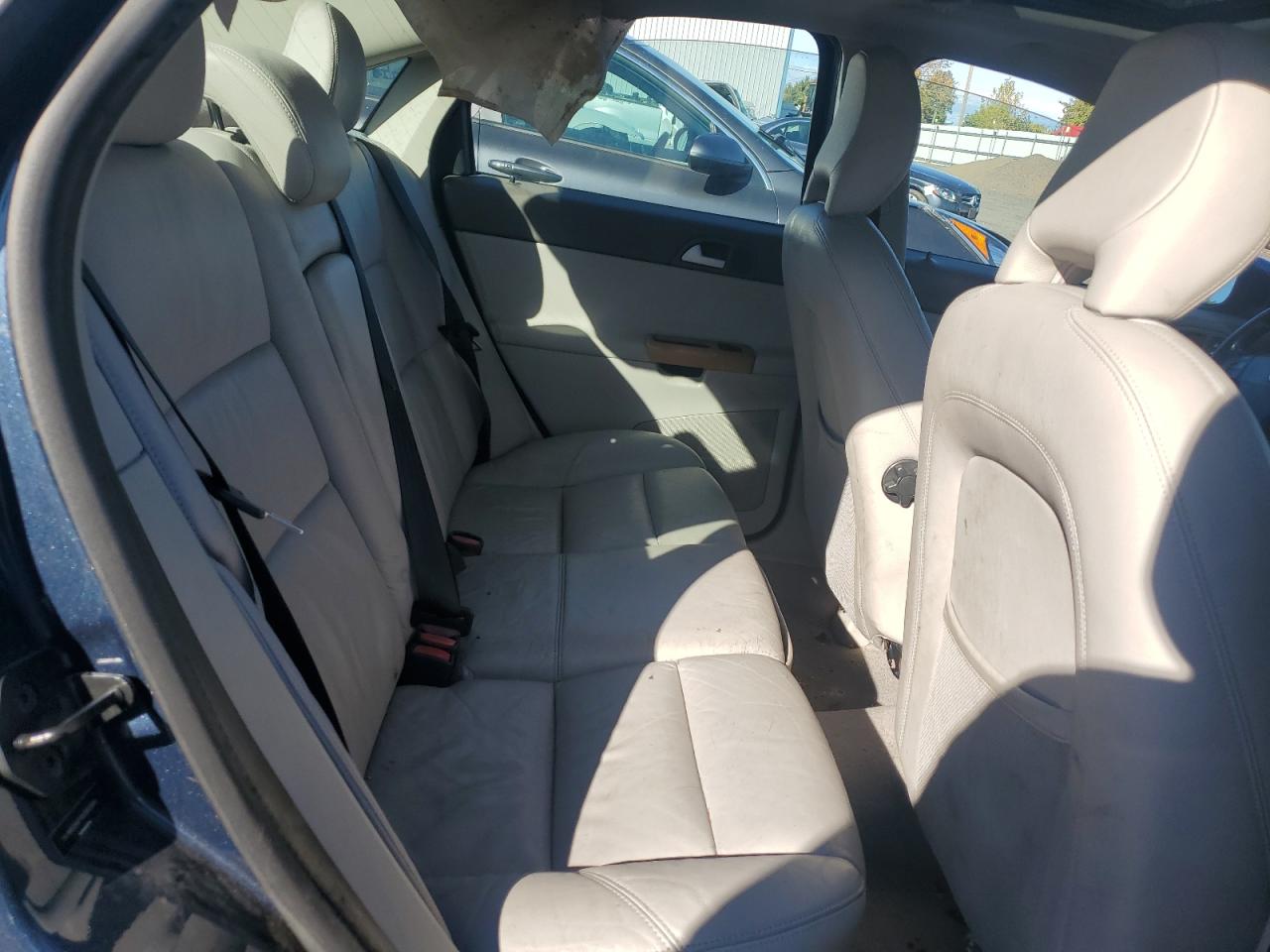 2002 Volvo V70 Xc VIN: YV1SZ58D421064682 Lot: 86337375