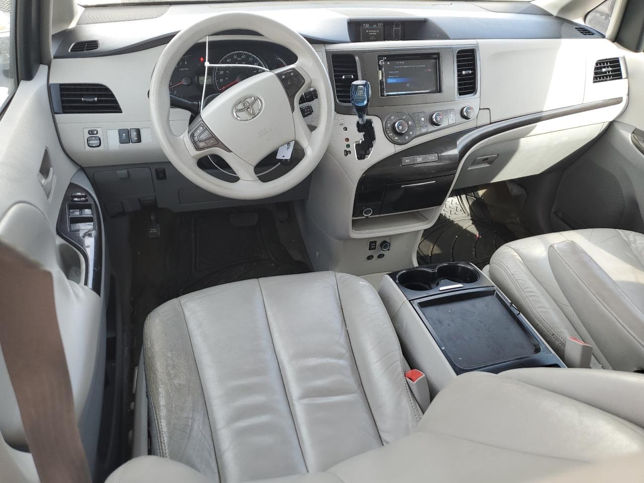 2011 Toyota Sienna Le VIN: 5TDKK3DC0BS123368 Lot: 81385665