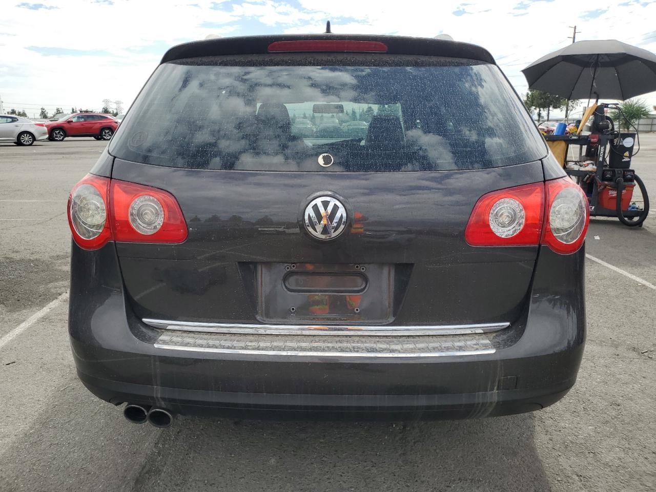 2010 Volkswagen Passat Komfort VIN: WVWXM7AN5AE108771 Lot: 85704375