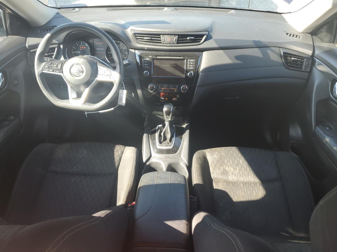 2018 Nissan Rogue S VIN: KNMAT2MVXJP568858 Lot: 84644755