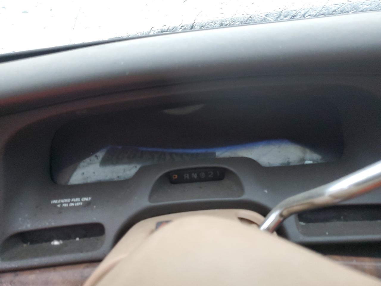 1996 Lincoln Town Car Signature VIN: 1LNLM82WXTY601239 Lot: 82242785