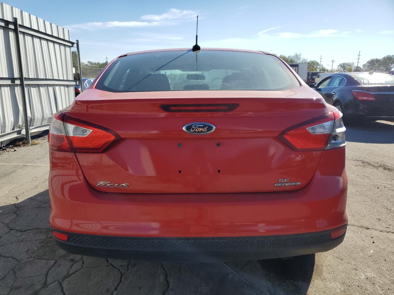 2014 Ford Focus Se VIN: 1FADP3F2XEL419248 Lot: 81998925