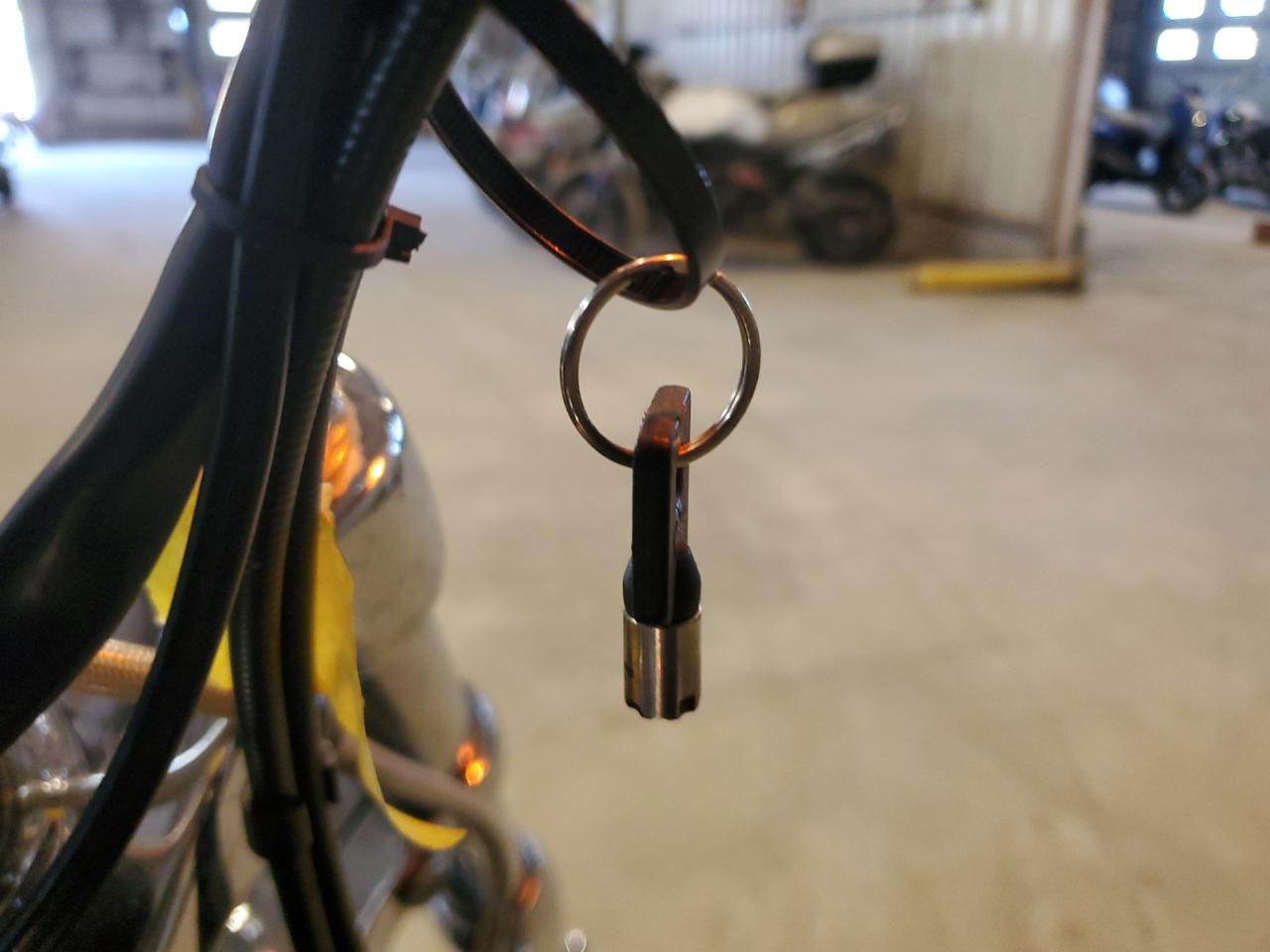 2000 Harley-Davidson Fxstd VIN: 1HD1BSY24YY036821 Lot: 84017995