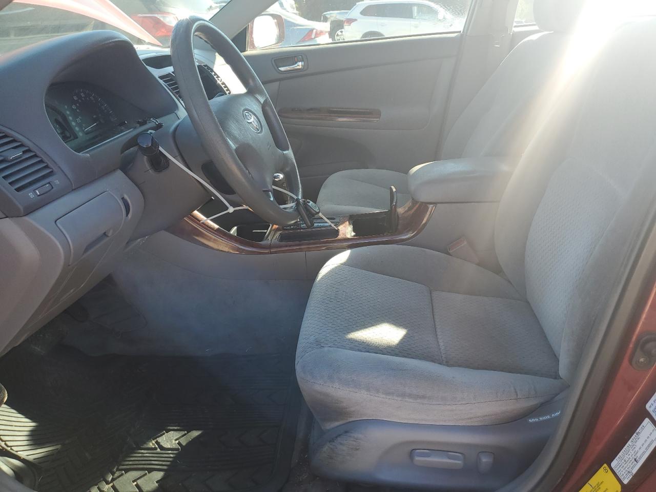 2003 Toyota Camry Le VIN: 4T1BE30K53U251733 Lot: 86179725
