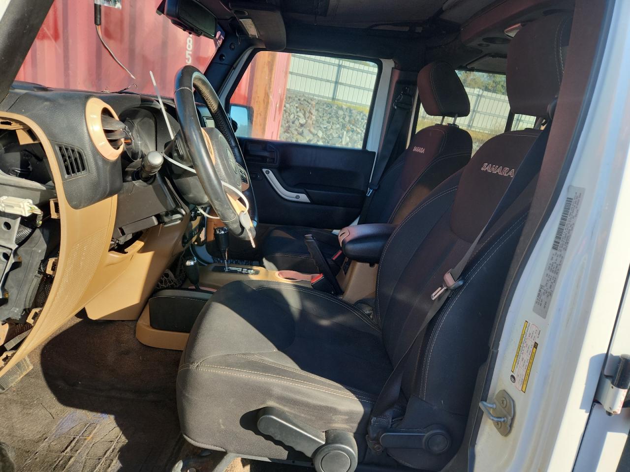 2016 Jeep Wrangler Unlimited Sahara VIN: 1C4BJWEG6GL199594 Lot: 87466275