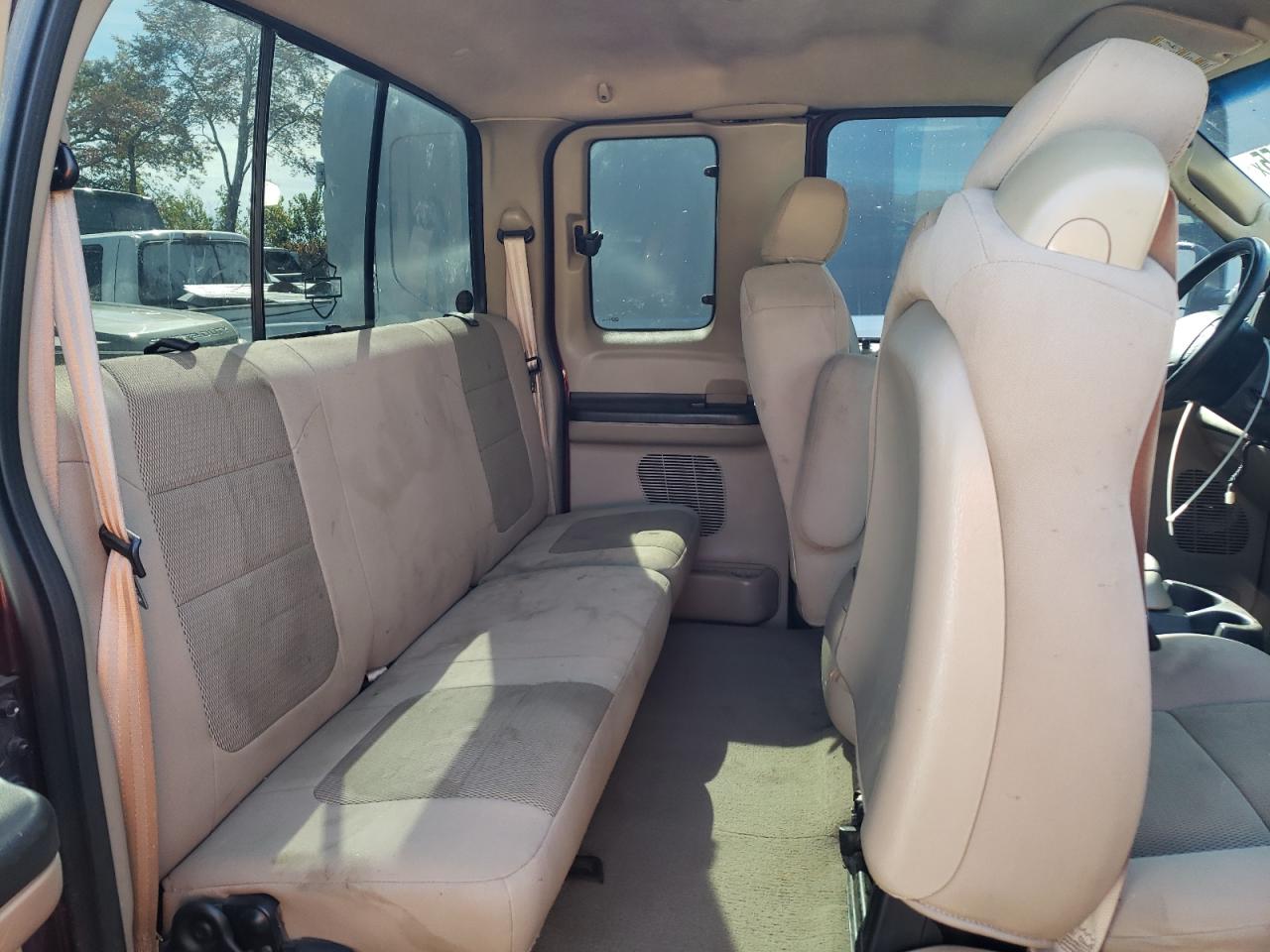 2005 Ford F350 Super Duty VIN: 1FTWX33P65EA06234 Lot: 84211955