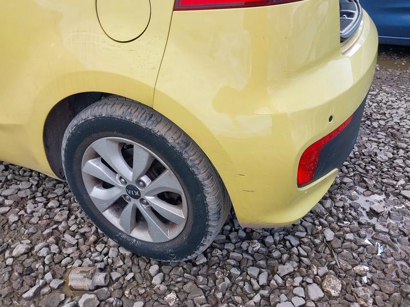 2016 KIA RIO SR7 