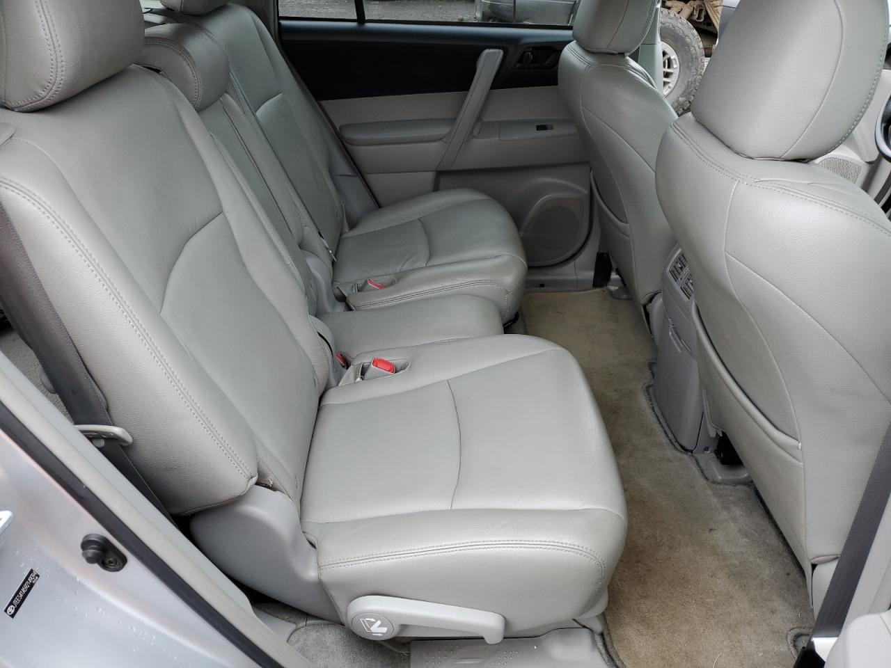 2009 Toyota Highlander VIN: JTEES41A592149094 Lot: 82443975