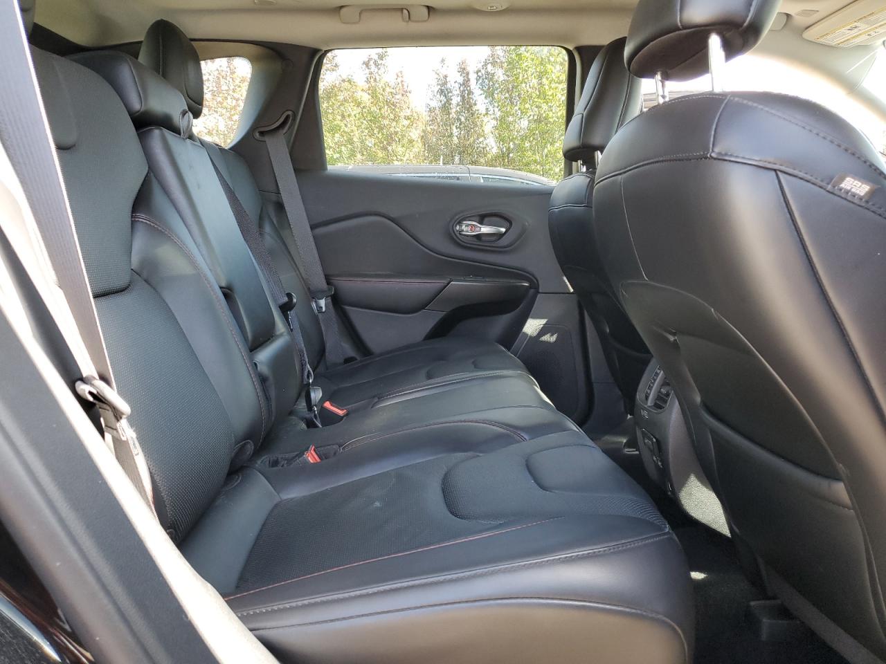 2019 Jeep Cherokee Trailhawk VIN: 1C4PJMBN6KD470704 Lot: 86434345