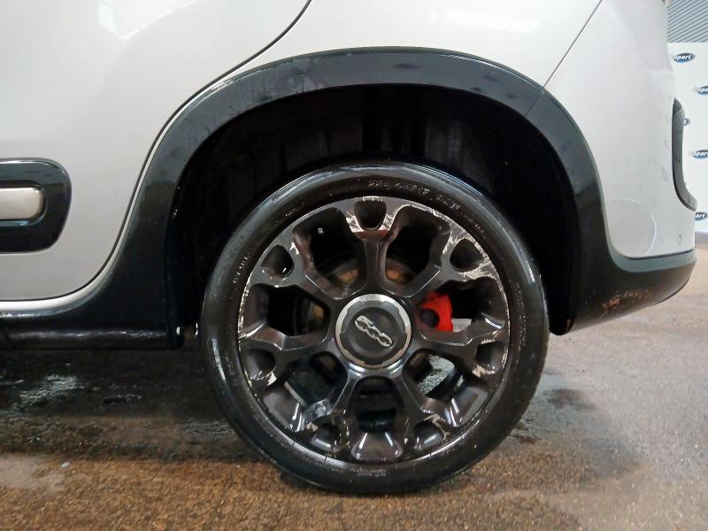 2014 FIAT 500L 1.6 MULTIJET BEATS EDITION 5DR