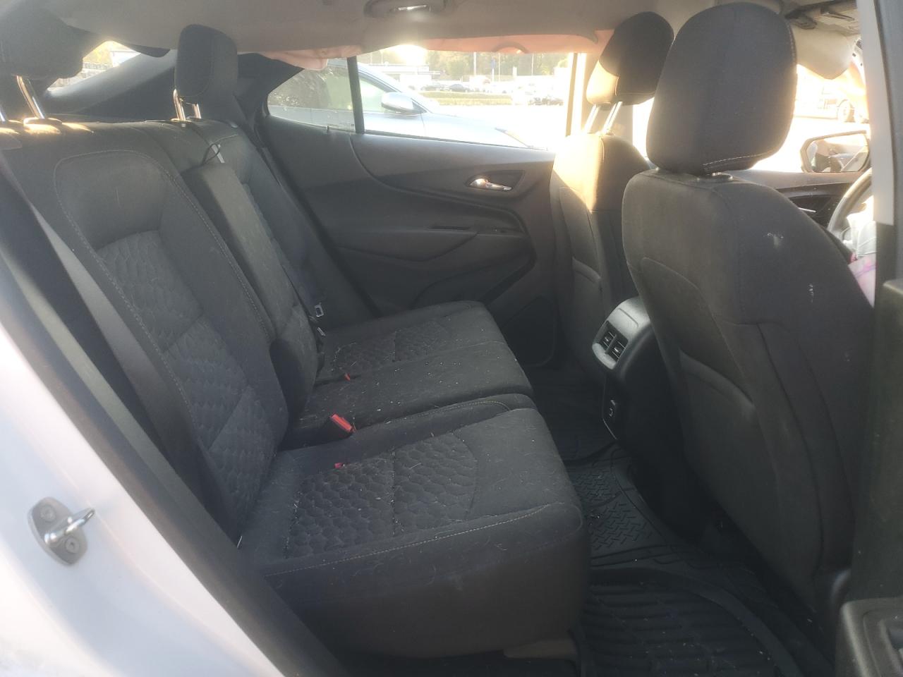 2020 Chevrolet Equinox Lt VIN: 2GNAXKEV2L6241965 Lot: 81888355