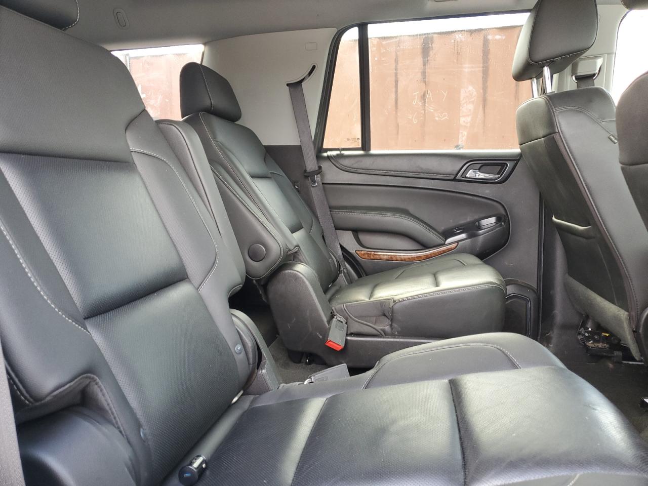 2018 Chevrolet Tahoe K1500 Premier VIN: 1GNSKCKCXJR282289 Lot: 84629495