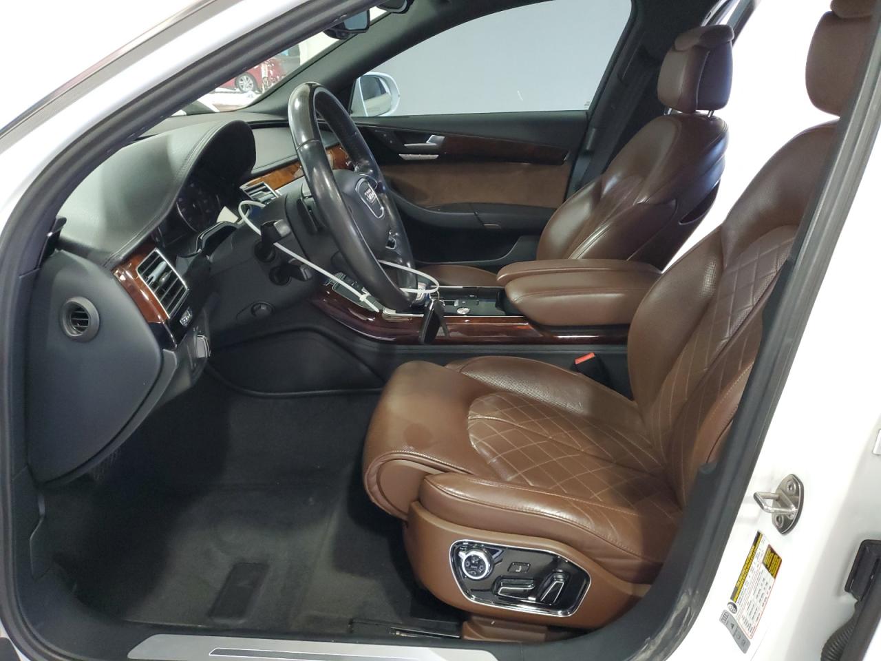 2013 Audi A8 L Quattro VIN: WAURGAFD2DN012515 Lot: 82341875