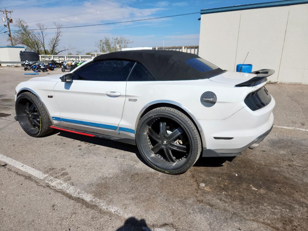2019 Ford Mustang VIN: 1FATP8UH5K5151421 Lot: 86187845