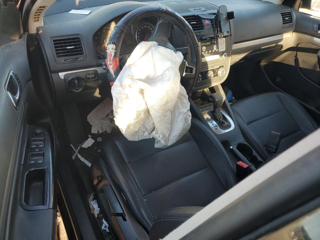 2010 Volkswagen Jetta Se VIN: 3VWRZ7AJ8AM121562 Lot: 85831015