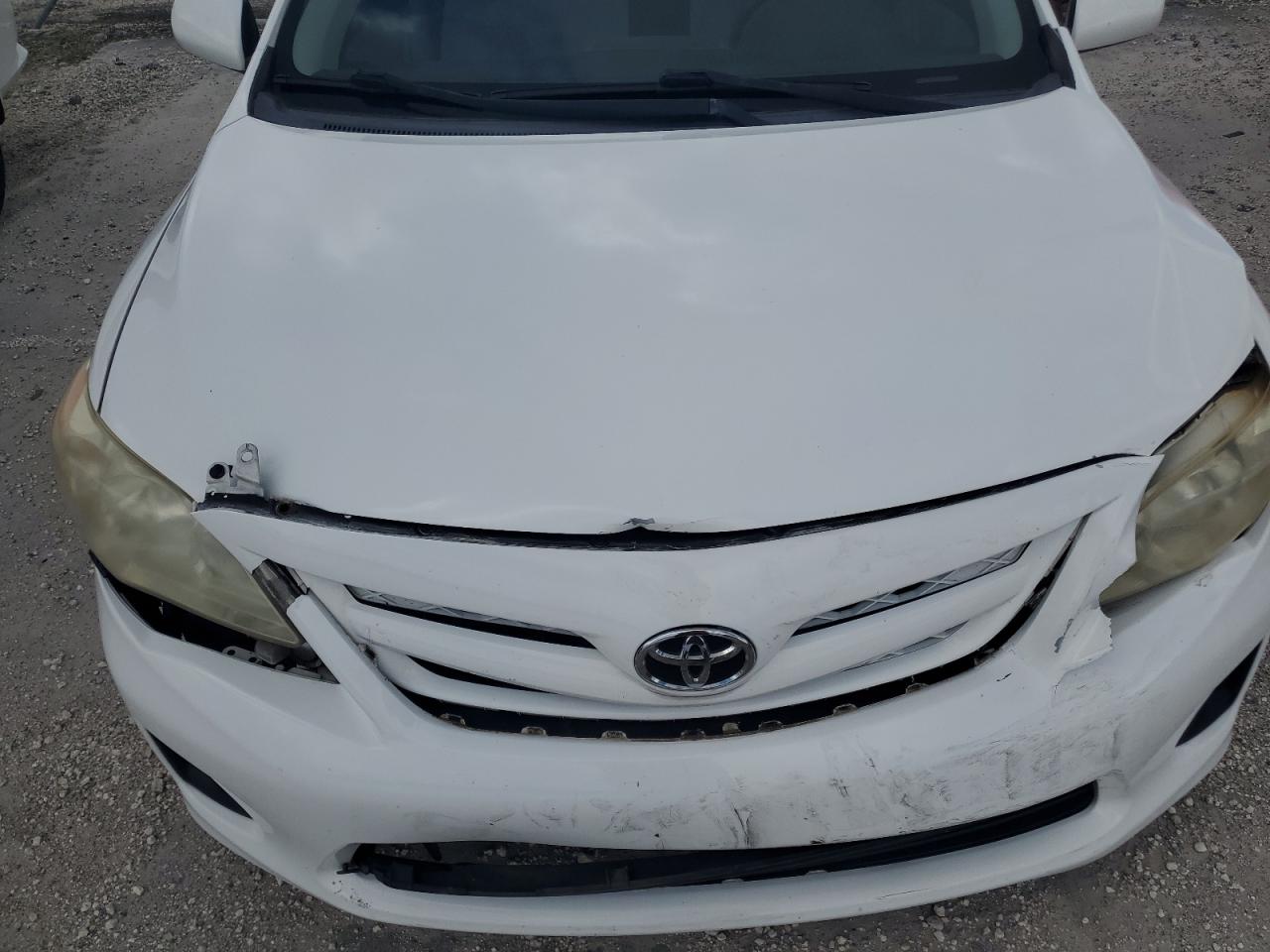 2011 Toyota Corolla Base VIN: JTDBU4EE6B9133045 Lot: 85380765