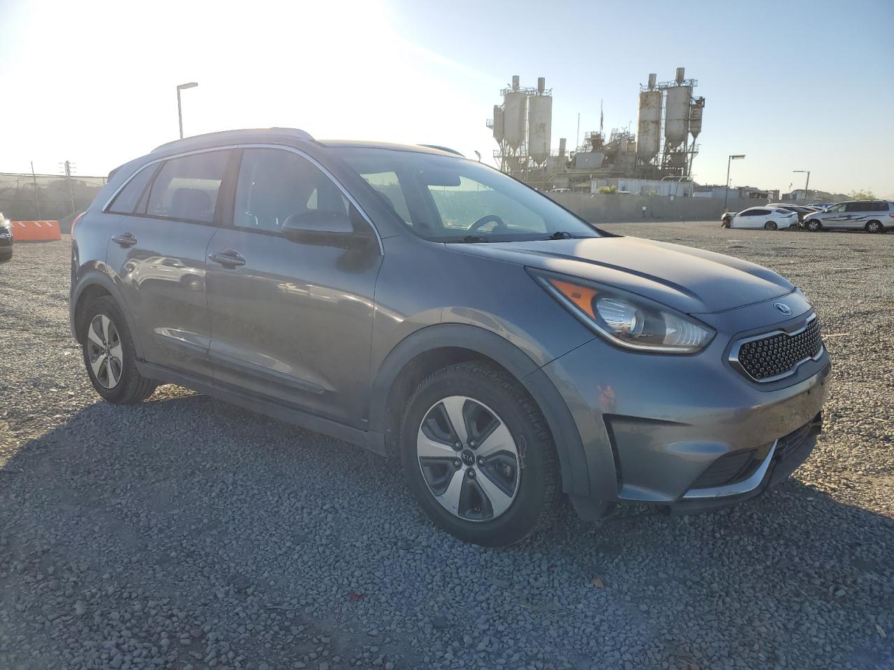 2018 Kia Niro Fe VIN: KNDCB3LC7J5132823 Lot: 90385525