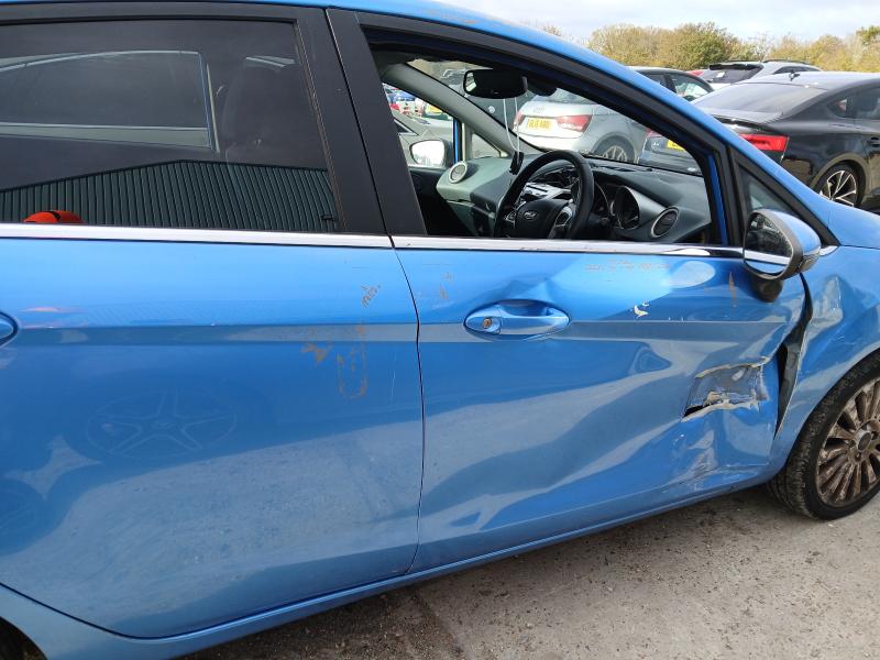 2009 FORD FIESTA 1.4 TITANIUM 5DR AUTO