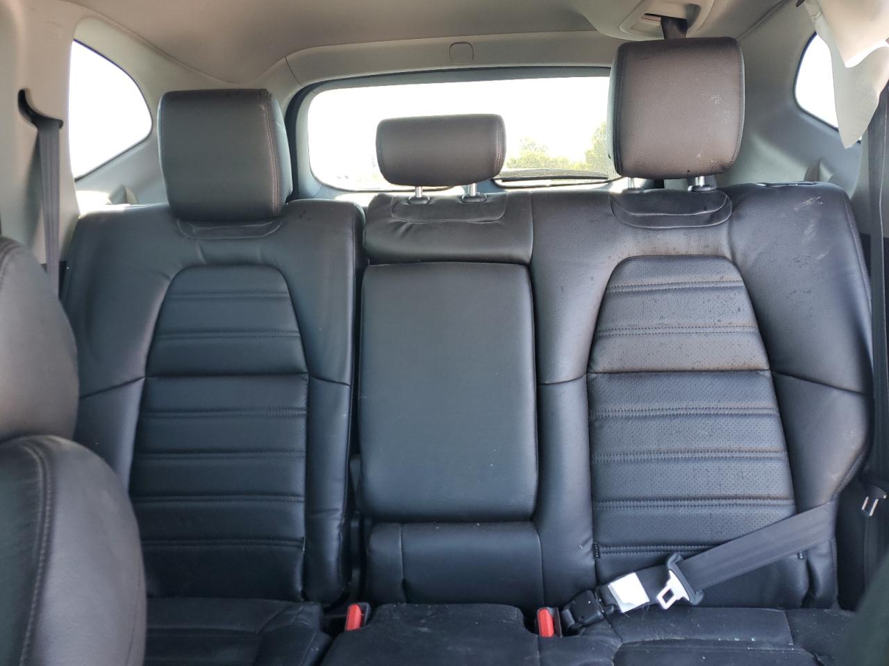 2019 Honda Cr-V Lx VIN: 2HKRW6H32KH200049 Lot: 82302115