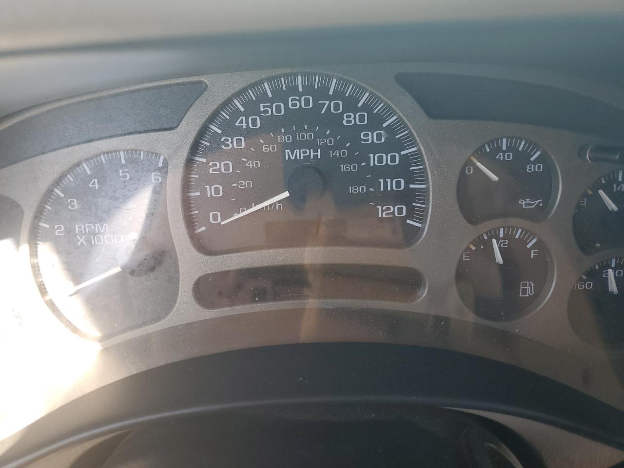 2004 GMC Yukon VIN: 1GKEC13Z84R155284 Lot: 89679625