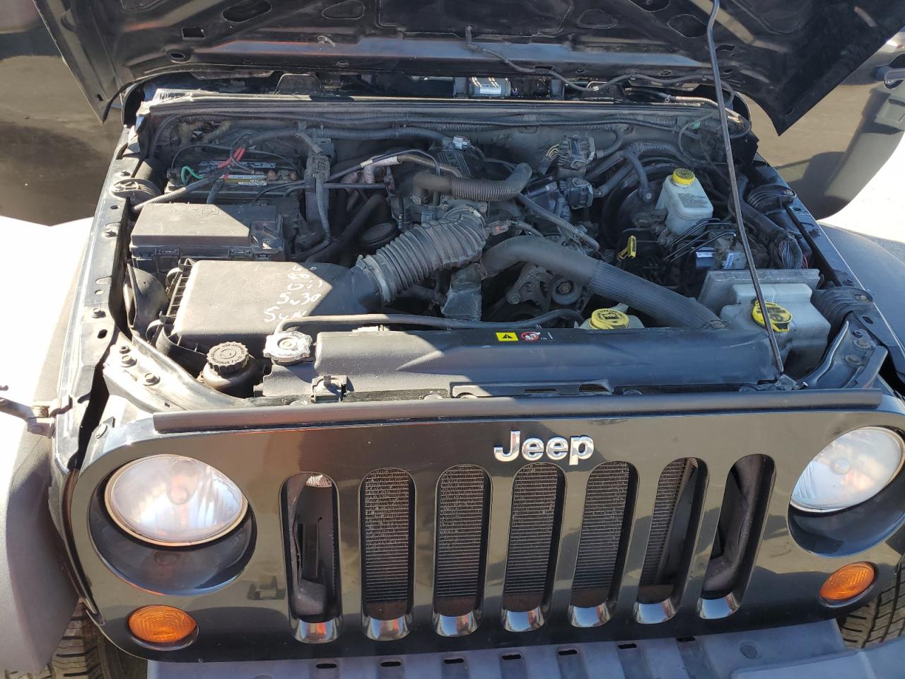 2010 Jeep Wrangler Sport VIN: 1J4AA2D13AL210831 Lot: 85642485