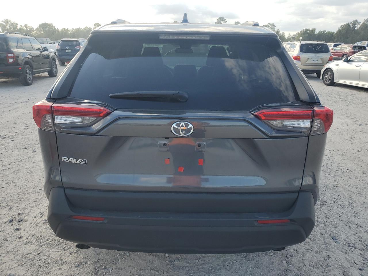 2020 Toyota Rav4 Xle VIN: 2T3W1RFV7LW079732 Lot: 87464365