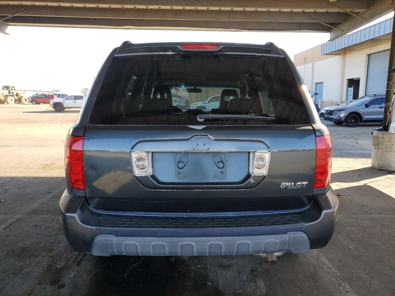 2003 Honda Pilot Exl VIN: 2HKYF18543H615147 Lot: 82251275