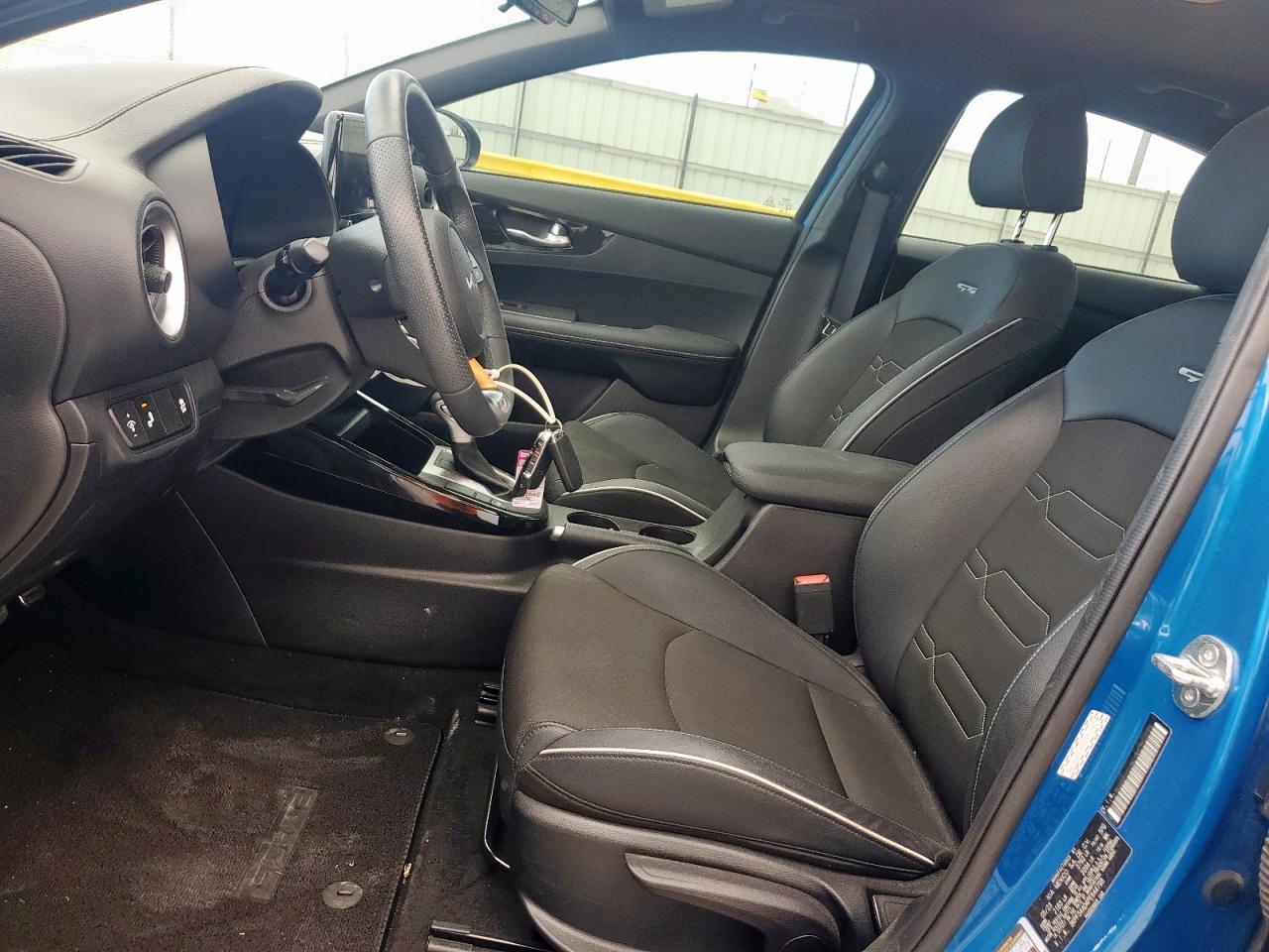 2023 Kia Forte Gt Line VIN: 3KPF54AD4PE644798 Lot: 90297905