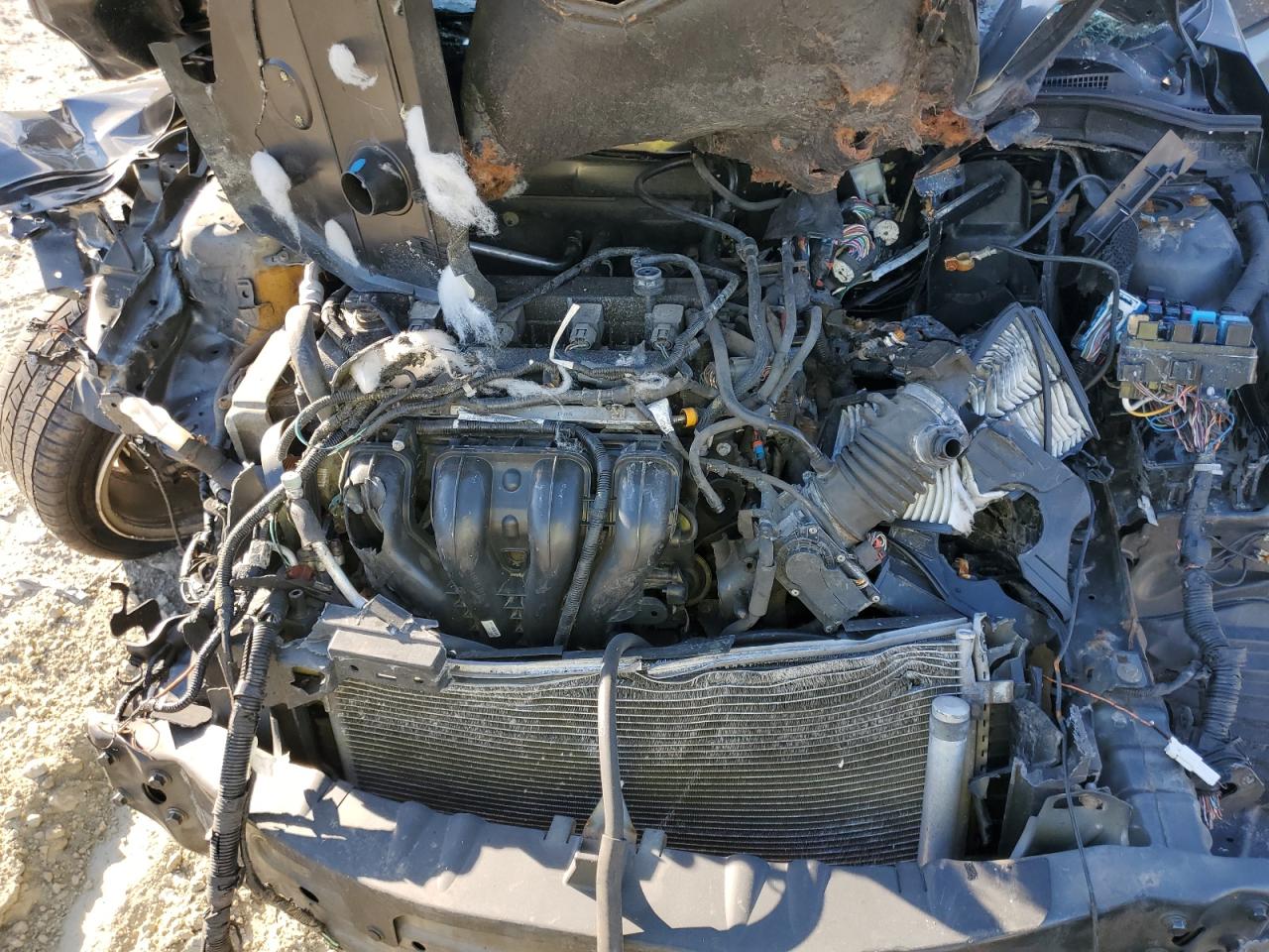 2011 Mazda 3 S VIN: JM1BL1K6XB1467592 Lot: 85305945