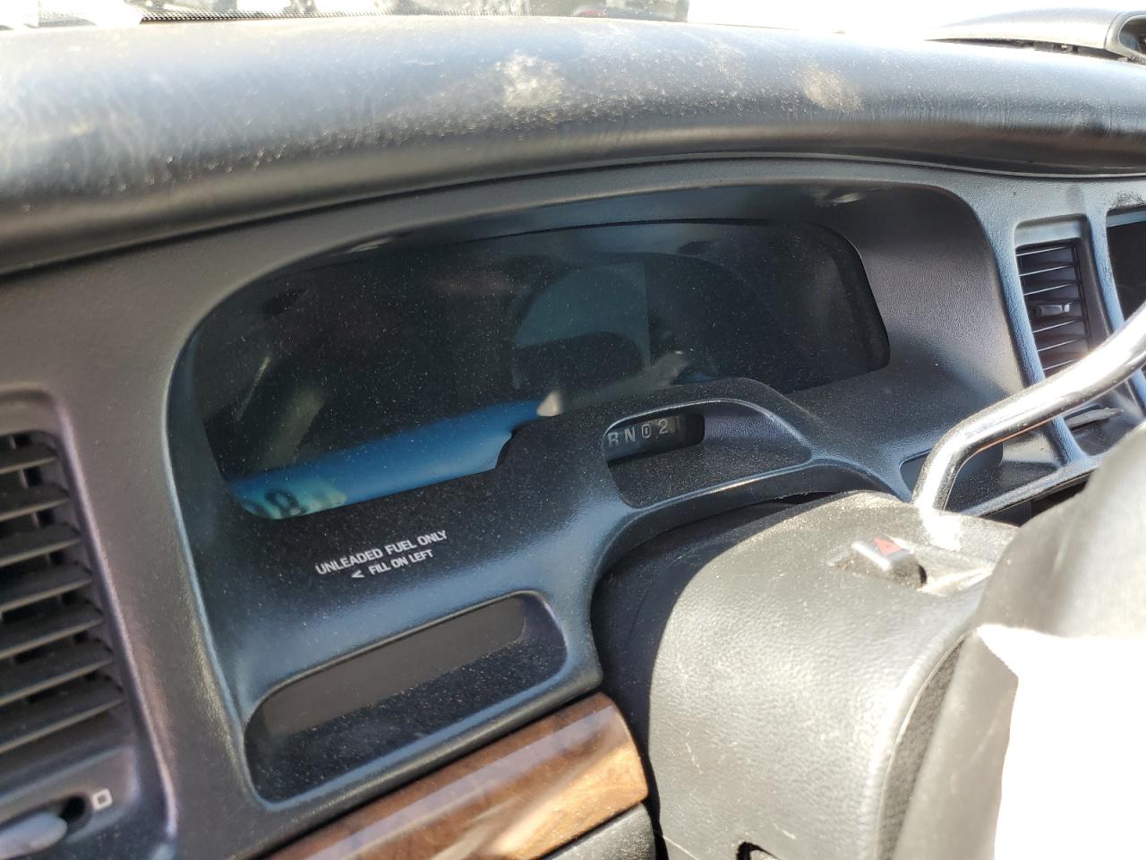 1995 Lincoln Town Car Executive VIN: 1LNLM81W7SY682393 Lot: 86265565