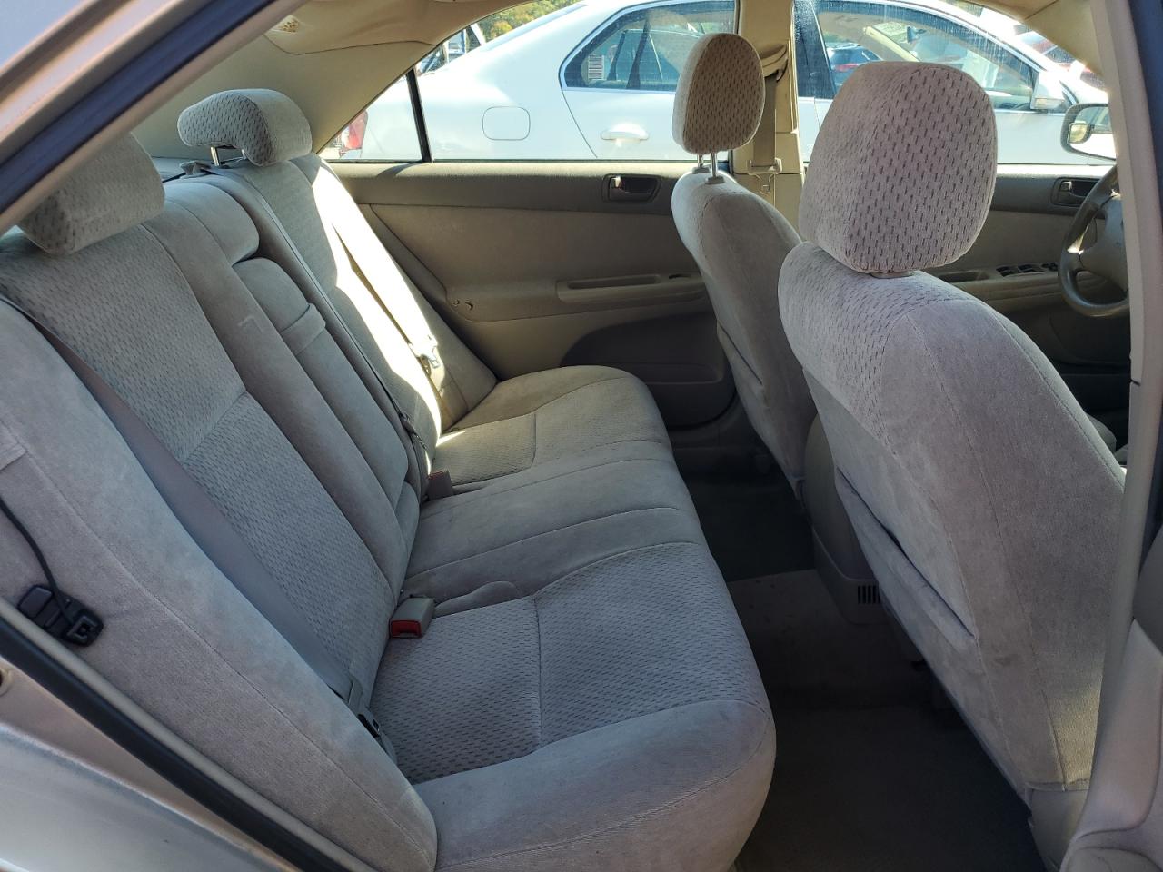 2003 Toyota Camry Le VIN: 4T1BE32K73U233201 Lot: 84635075