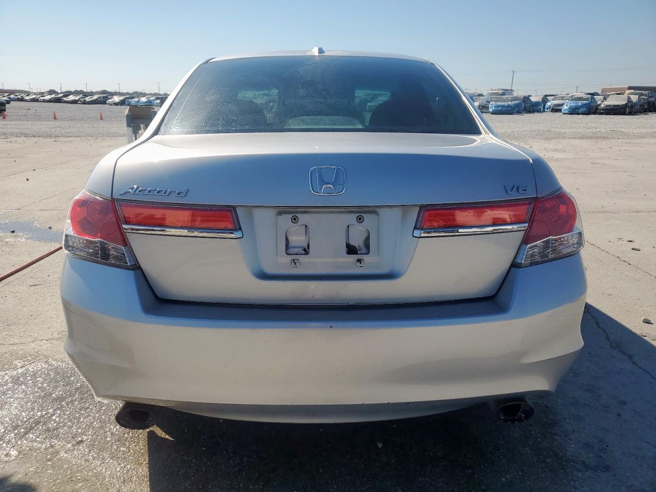 2012 Honda Accord Exl VIN: 1HGCP3F8XCA041257 Lot: 86100125