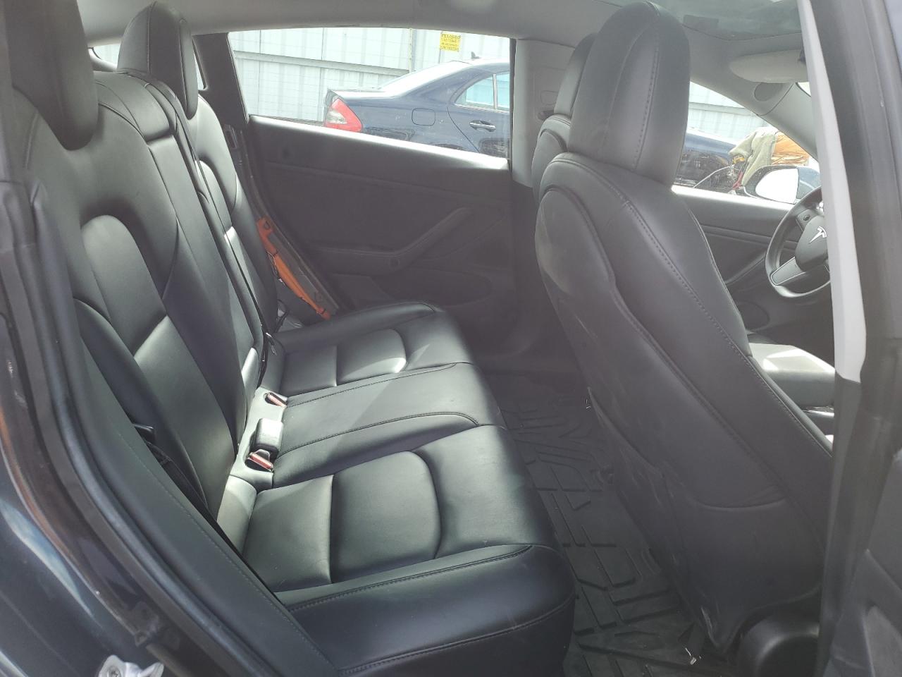 2019 Tesla Model 3 VIN: 5YJ3E1EA5KF307433 Lot: 86804655